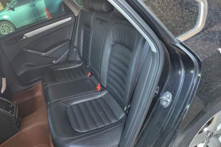 Used Volkswagen Passat 2013 2.0 TSI DSG Prestige Edition Left Rear Seat