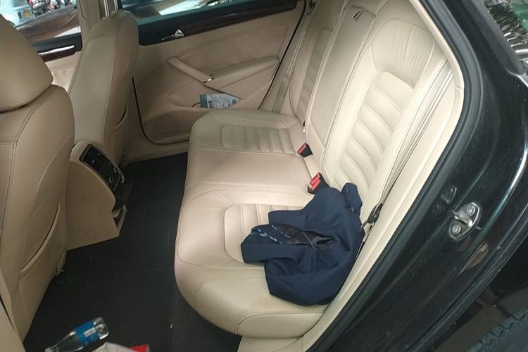 Used Volkswagen Passat 2013 1.8TSI DSG Prestige Edition Left Rear Seat