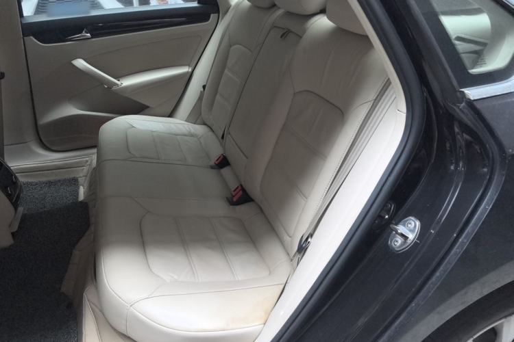 Used Volkswagen Passat 2013 1.8TSI DSG Prestige Edition Left Rear Seat