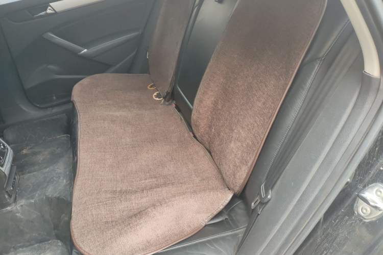 Used Volkswagen Passat 2013 1.8TSI DSG Prestige Edition Left Rear Seat