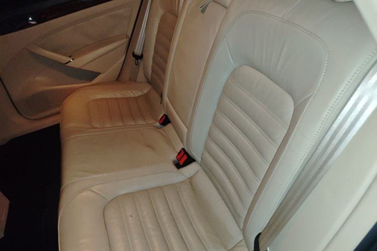 Used Volkswagen Passat 2013 1.8TSI DSG Prestige Edition Left Rear Seat
