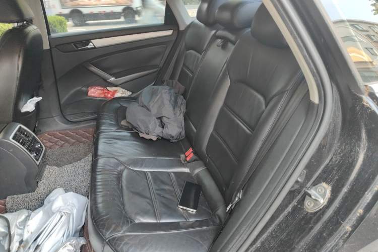 Used Volkswagen Passat 2013 1.8TSI DSG Prestige Edition Left Rear Seat