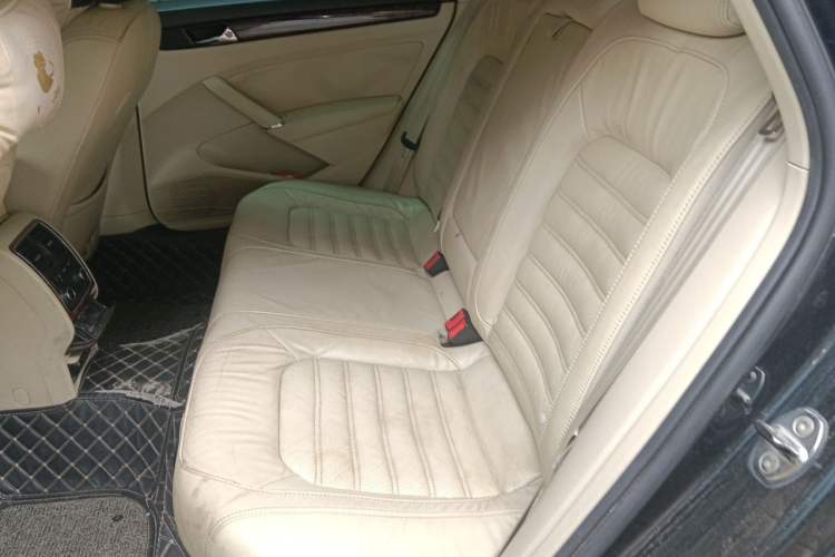 Used Volkswagen Passat 2013 2.0 TSI DSG Ultimate Edition Left Rear Seat