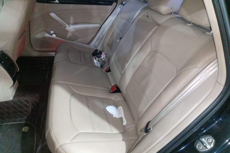 Used Volkswagen Passat 2013 1.8TSI DSG Government Procurement Edition Left Rear Seat