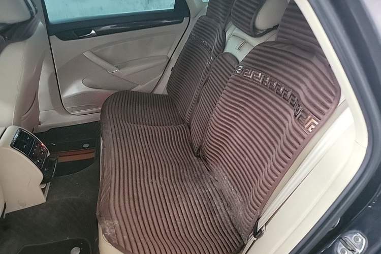Used Volkswagen Passat 2013 1.8TSI DSG Prestige Edition Left Rear Seat