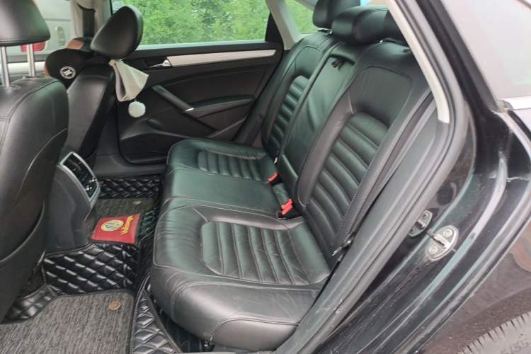Used Volkswagen Passat 2013 2.0 TSI DSG Prestige Edition Left Rear Seat