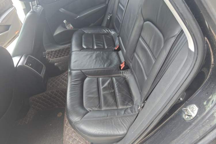 Used Volkswagen Passat 2013 1.8TSI DSG Government Procurement Edition Left Rear Seat
