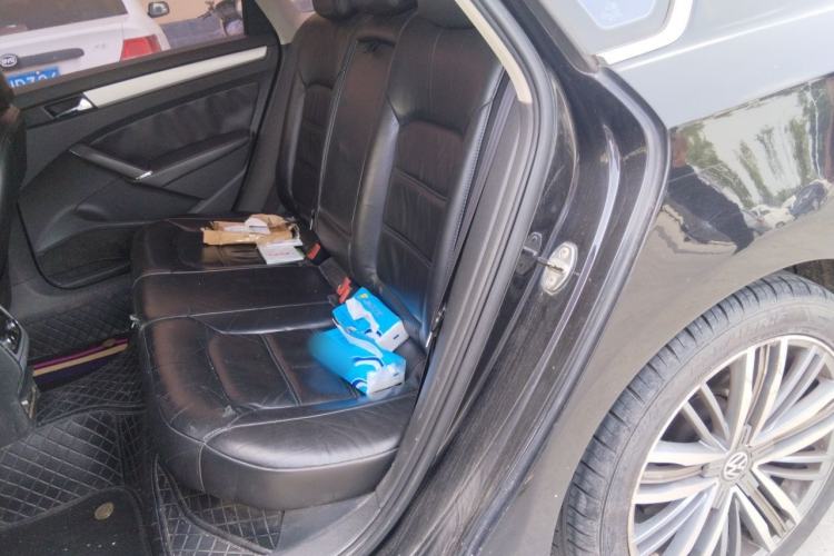 Used Volkswagen Passat 2013 1.8TSI DSG Prestige Edition Left Rear Seat