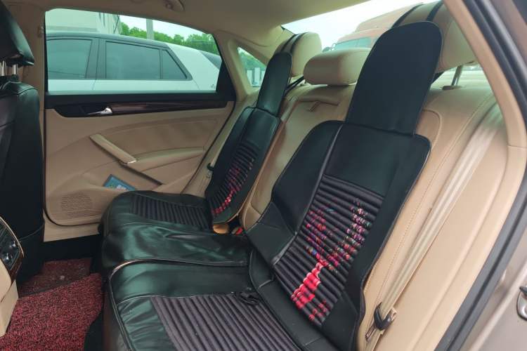 Used Volkswagen Passat 2013 1.8TSI DSG Prestige Edition Left Rear Seat