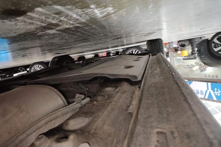 Used Volkswagen Passat 2013 1.8TSI DSG Government Procurement Edition Left Side Sill