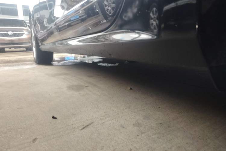 Used Volkswagen Passat 2013 1.8TSI DSG Prestige Edition Left Side Sill