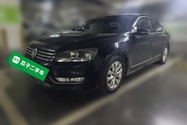 Ojetý Volkswagen Passat 2013 1.8TSI DSG Prestige Edition