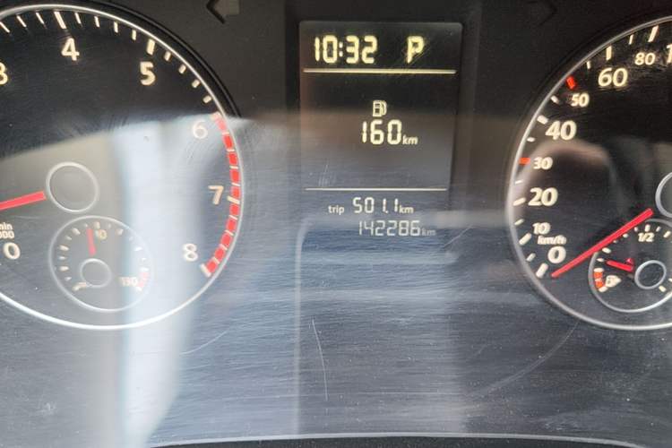Used Volkswagen Passat 2013 1.8TSI DSG Prestige Edition Odometer Close Up