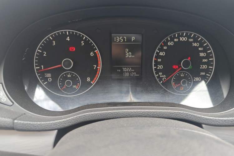 Used Volkswagen Passat 2013 1.8TSI DSG Government Procurement Edition Odometer Close Up