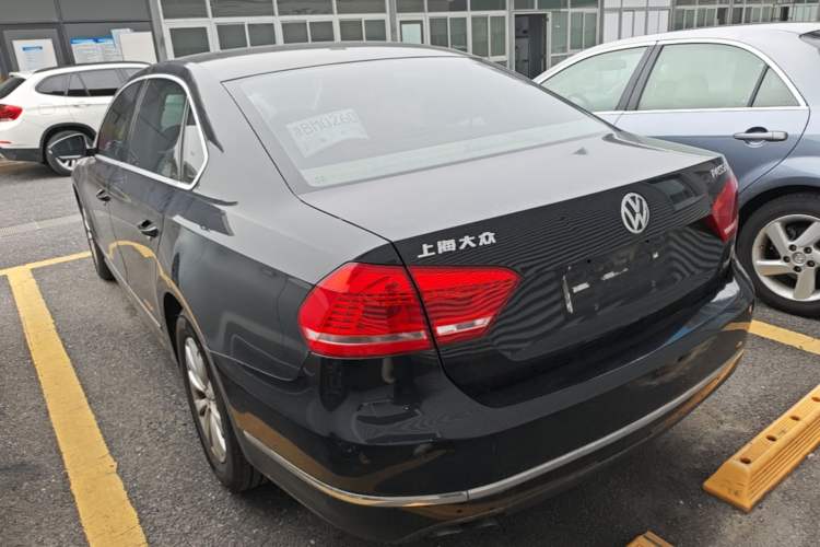 Used Volkswagen Passat 2013 1.8TSI DSG Prestige Edition Rear Left 45 Deg