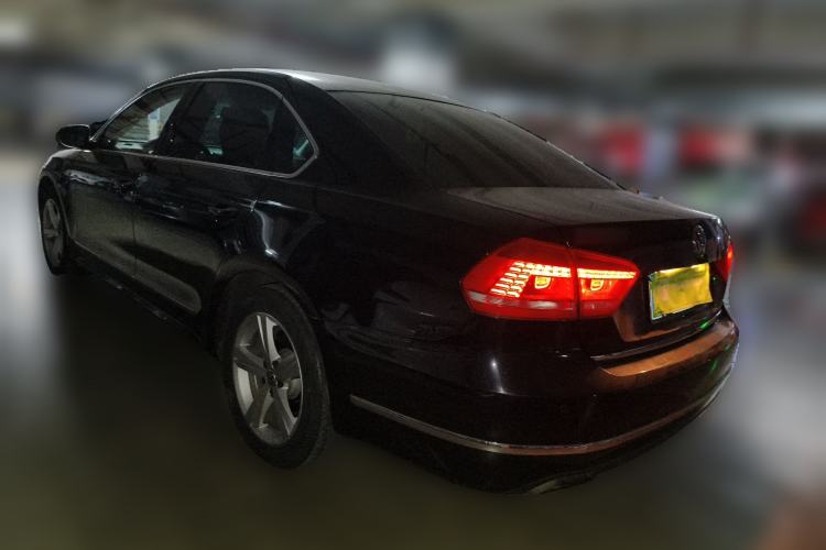 Used Volkswagen Passat 2013 1.8TSI DSG Prestige Edition Rear Left 45 Deg