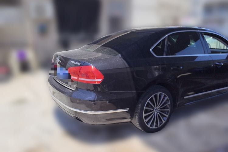 Used Volkswagen Passat 2013 3.0L V6 DSG Flagship Edition Rear Right 45 Deg