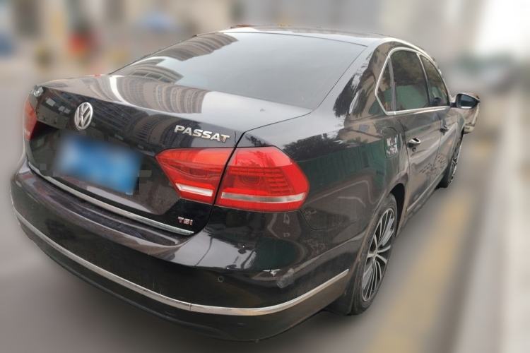 Used Volkswagen Passat 2013 2.0 TSI DSG Ultimate Edition Rear Right 45 Deg