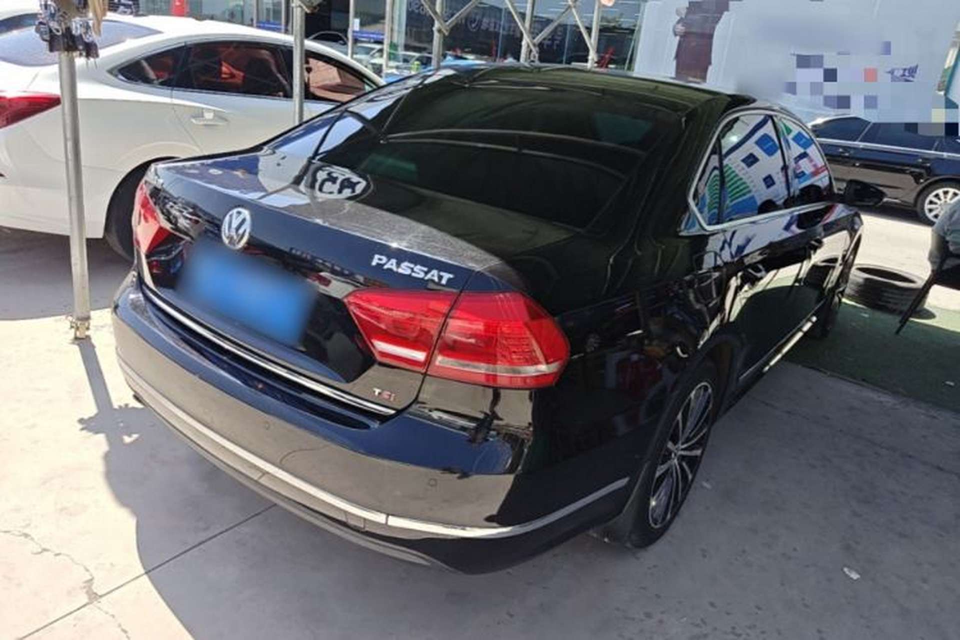 Used Volkswagen Passat 2013 1.8TSI DSG Prestige Edition Rear Right 45 Deg