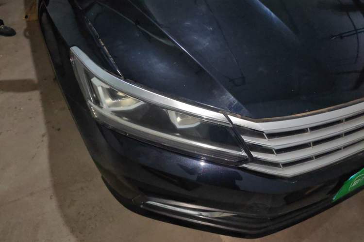 Used Volkswagen Passat 2013 1.8TSI DSG Government Procurement Edition Right Front Headlight
