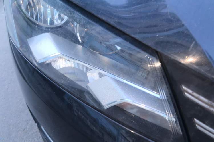 Used Volkswagen Passat 2013 1.8TSI DSG Government Procurement Edition Right Front Headlight