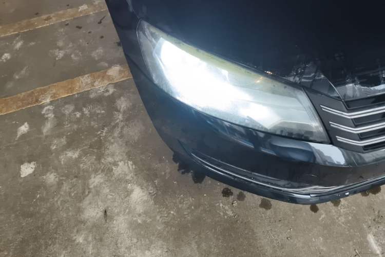 Used Volkswagen Passat 2013 1.8TSI DSG Prestige Edition Right Front Headlight