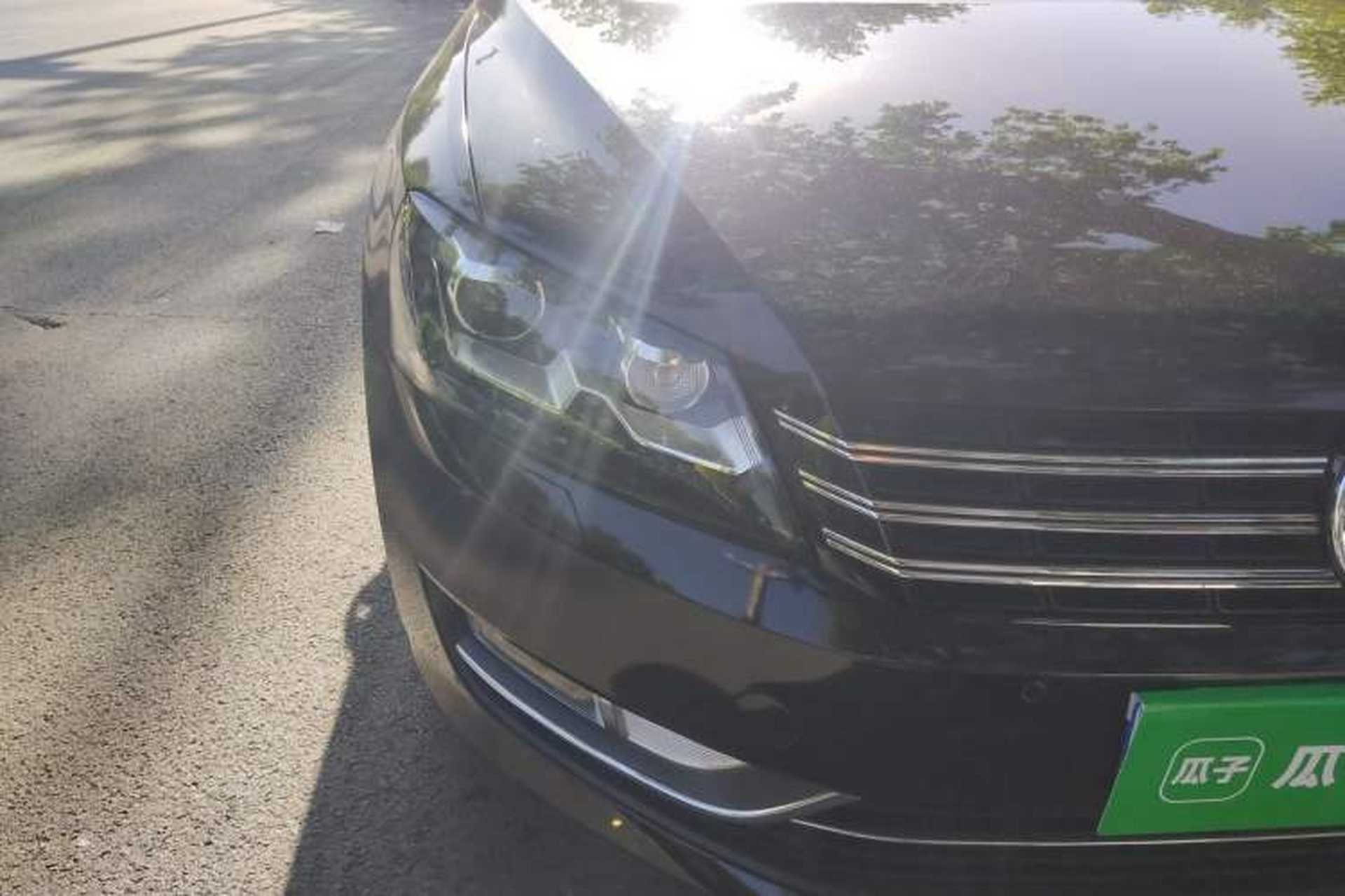 Used Volkswagen Passat 2013 1.8TSI DSG Prestige Edition Right Front Headlight