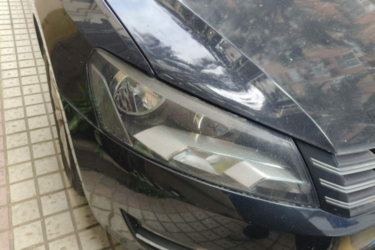 Used Volkswagen Passat 2013 1.8TSI DSG Prestige Edition Right Front Headlight