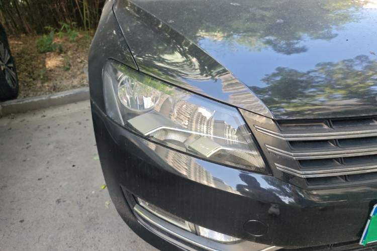 Used Volkswagen Passat 2013 1.8TSI DSG Prestige Edition Right Front Headlight