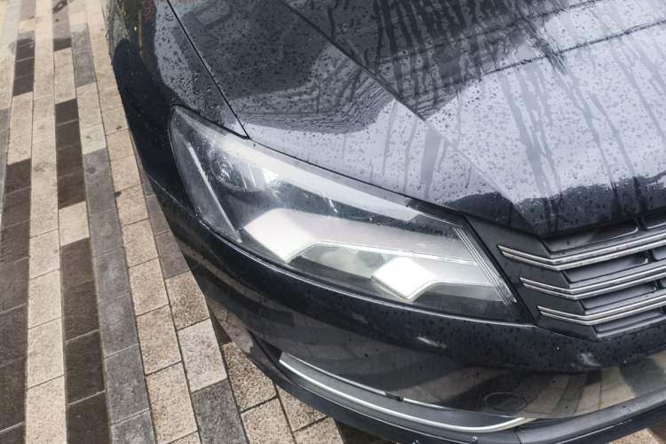 Used Volkswagen Passat 2013 1.4 TSI DSG Prestige Edition Right Front Headlight