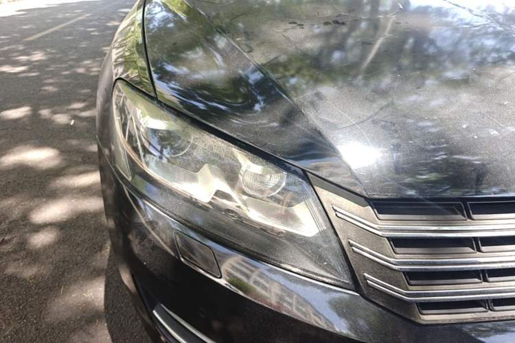 Used Volkswagen Passat 2013 1.8TSI DSG Prestige Edition Right Front Headlight