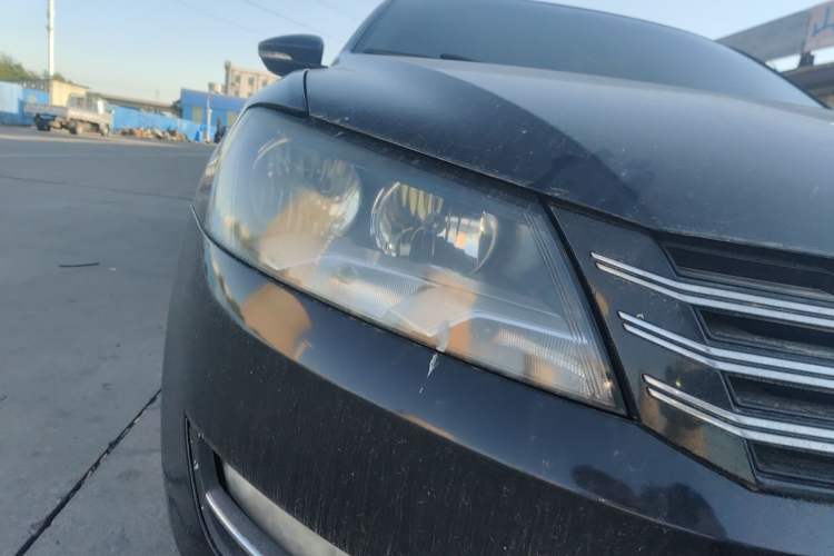 Used Volkswagen Passat 2013 1.8TSI DSG Prestige Edition Right Front Headlight