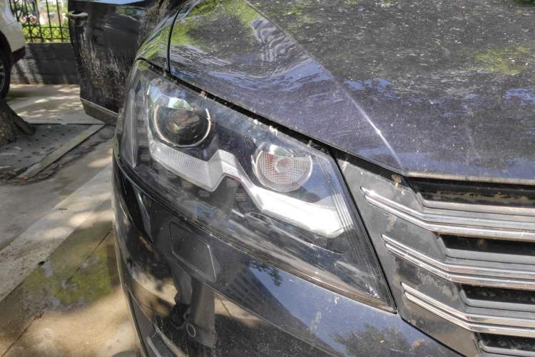 Used Volkswagen Passat 2013 2.0 TSI DSG Ultimate Edition Right Front Headlight