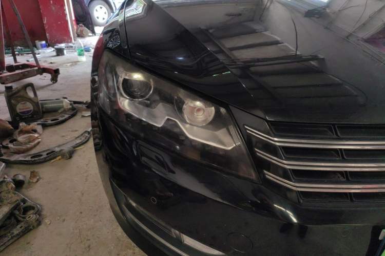 Used Volkswagen Passat 2013 1.8TSI DSG Prestige Edition Right Front Headlight