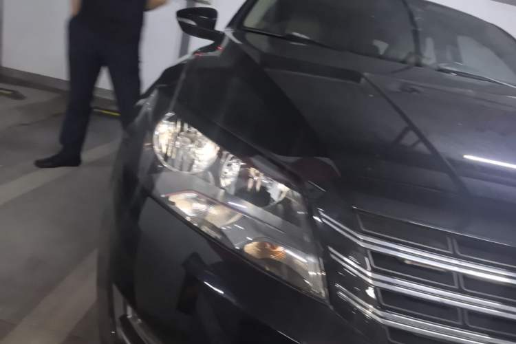 Used Volkswagen Passat 2013 1.8TSI DSG Prestige Edition Right Front Headlight