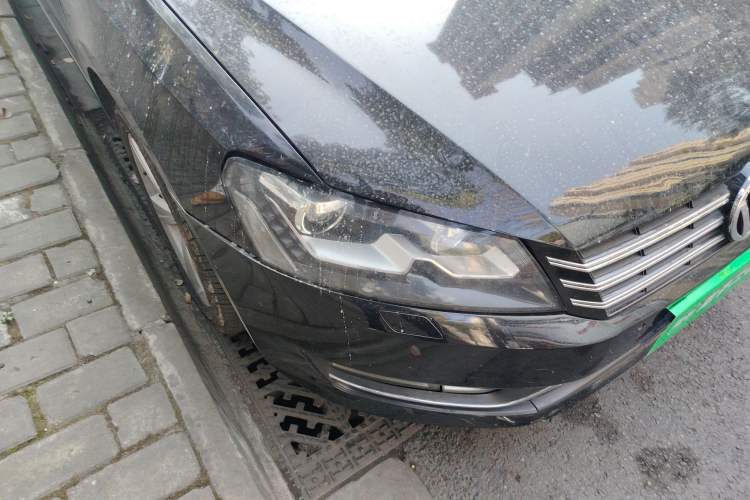 Used Volkswagen Passat 2013 2.0 TSI DSG Prestige Edition Right Front Headlight