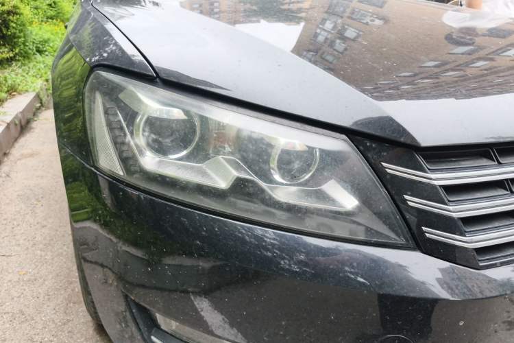 Used Volkswagen Passat 2013 1.8TSI DSG Government Procurement Edition Right Front Headlight