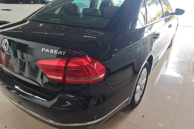 Used Volkswagen Passat 2013 1.8TSI DSG Government Procurement Edition Right Rear Taillight