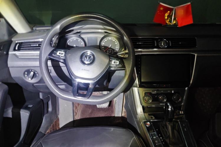 Used Volkswagen Passat 2013 1.8TSI DSG Government Procurement Edition Steering Wheel