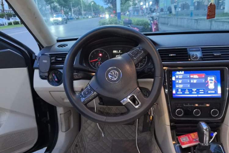 Used Volkswagen Passat 2013 1.8TSI DSG Government Procurement Edition Steering Wheel