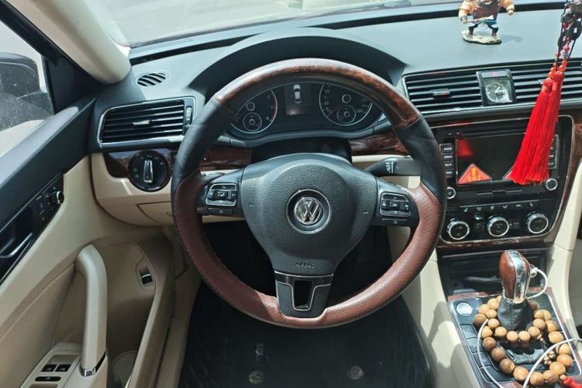 Used Volkswagen Passat 2013 2.0 TSI DSG Ultimate Edition Steering Wheel