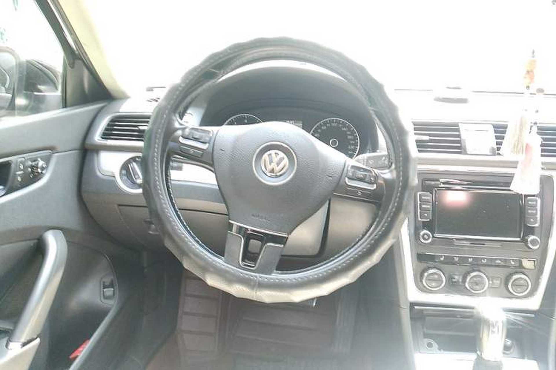 Used Volkswagen Passat 2013 1.8TSI DSG Prestige Edition Steering Wheel