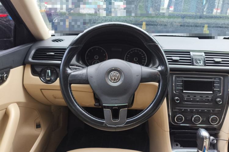Used Volkswagen Passat 2013 1.4 TSI DSG Prestige Edition Steering Wheel