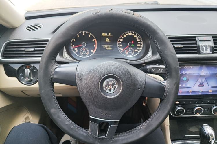 Used Volkswagen Passat 2013 1.8TSI DSG Prestige Edition Steering Wheel