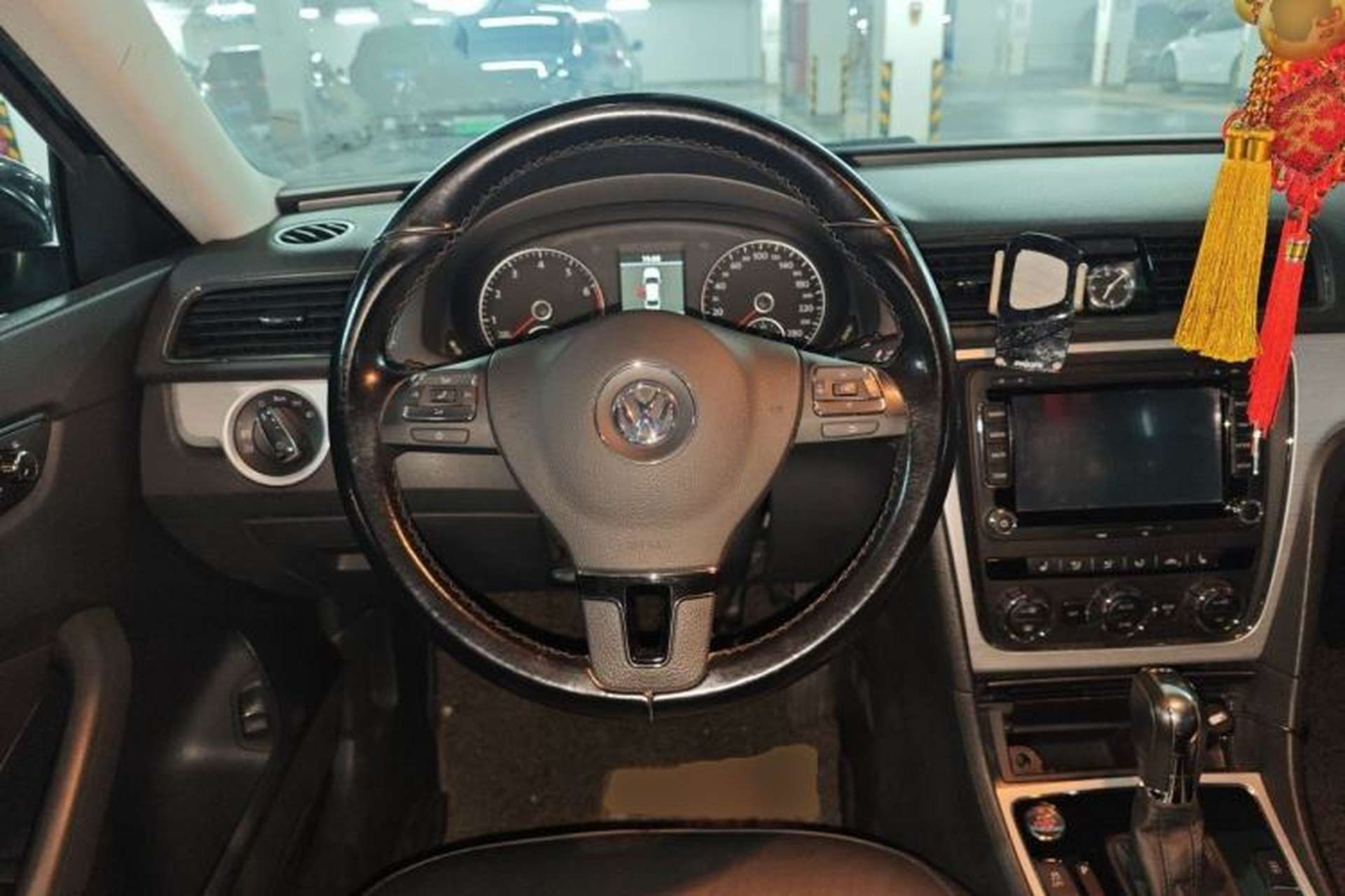 Used Volkswagen Passat 2013 1.8TSI DSG Prestige Edition Steering Wheel