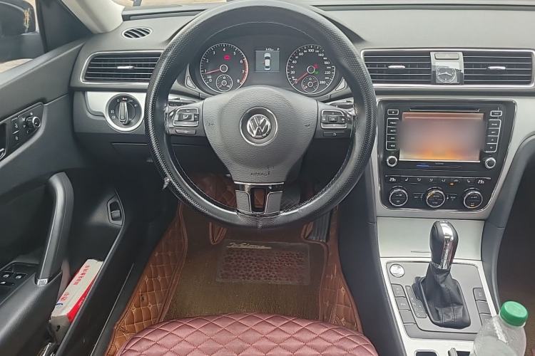 Used Volkswagen Passat 2013 1.8TSI DSG Prestige Edition Steering Wheel