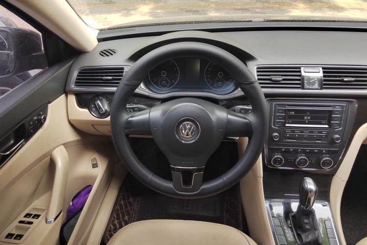 Used Volkswagen Passat 2013 1.8TSI DSG Government Procurement Edition Steering Wheel