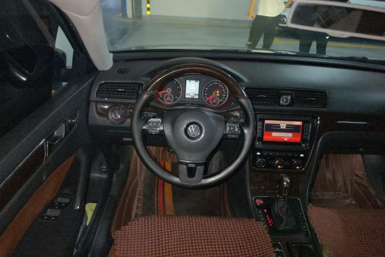 Used Volkswagen Passat 2013 3.0L V6 DSG Flagship Edition Steering Wheel