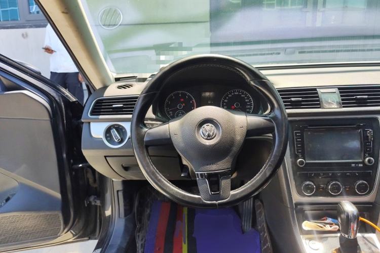 Used Volkswagen Passat 2013 1.8TSI DSG Prestige Edition Steering Wheel