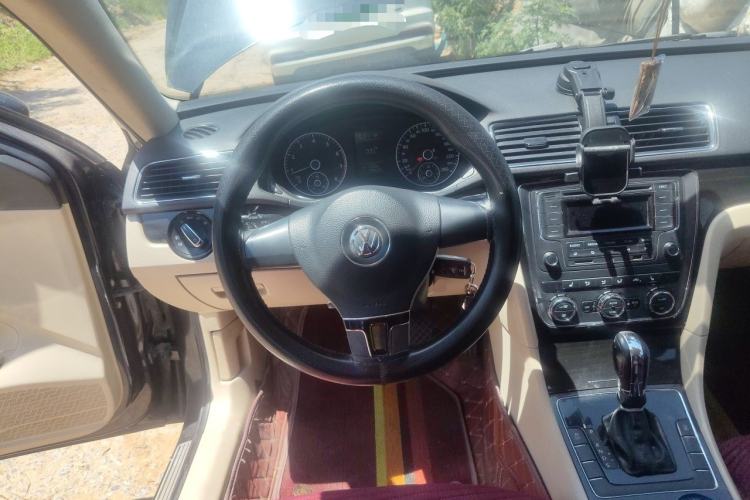 Used Volkswagen Passat 2013 1.8TSI DSG Prestige Edition Steering Wheel